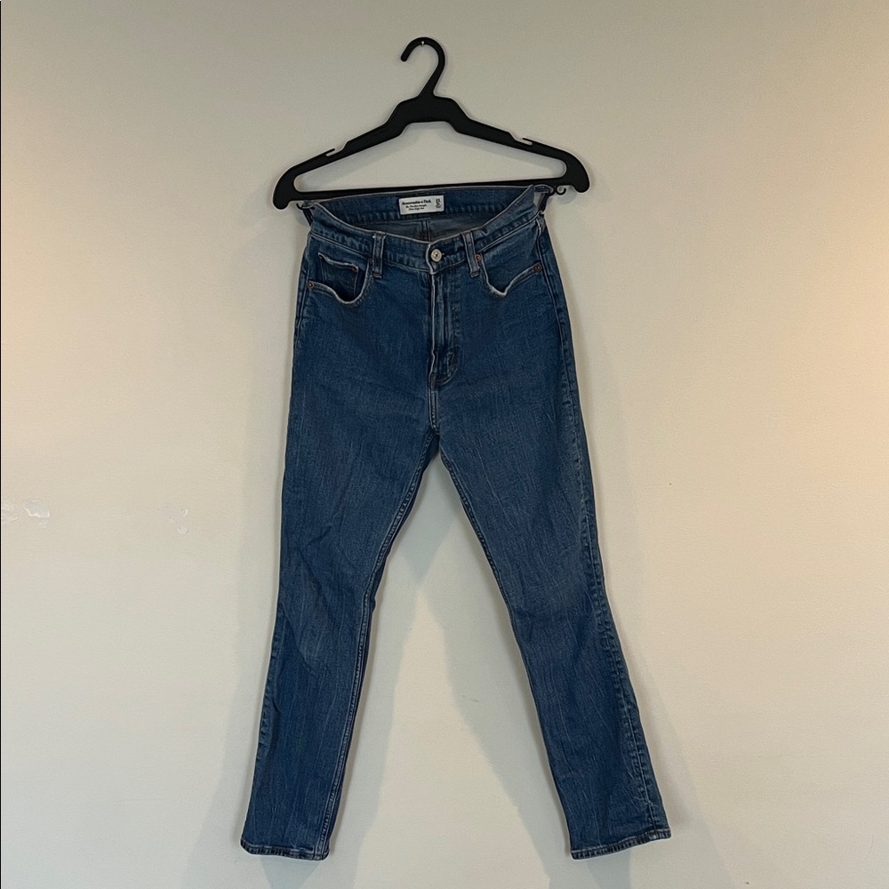 Abercrombie & Fitch Size 0s Med/Dark Wash Ultra High Rise Jeans